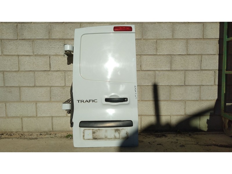 Recambio de puerta trasera izquierda carga para renault trafic iii furgoneta (fg_) 1.6 dci 115 (fgmd) referencia OEM IAM 9010176