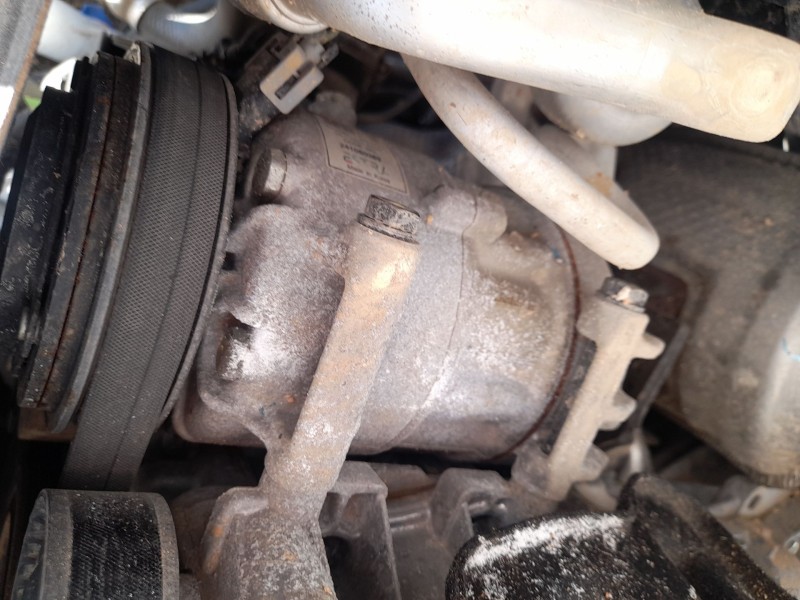 Recambio de compresor aire acondicionado para ssangyong tivoli 1.5 referencia OEM IAM   