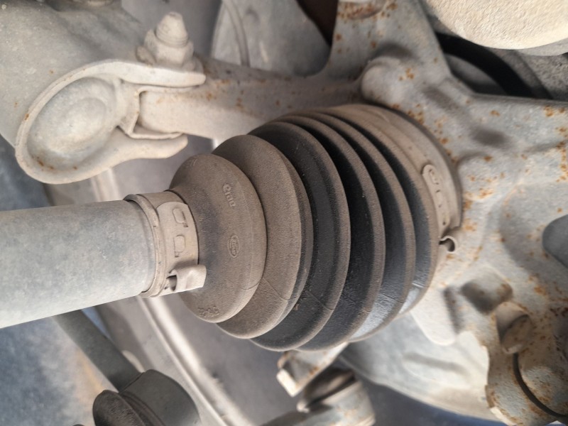 Recambio de transmision delantera izquierda para ssangyong tivoli 1.5 referencia OEM IAM   