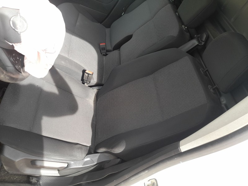 Recambio de asiento delantero izquierdo para opel combo furgoneta/monovolumen (k9) 1.5 d referencia OEM IAM   