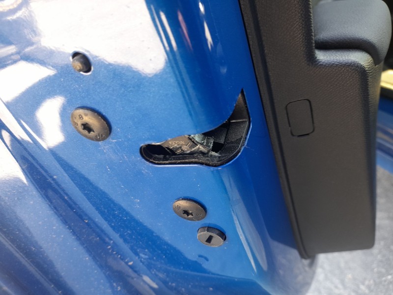 Recambio de cerradura puerta delantera izquierda para opel corsa f (p2jo) 1.2 (68) referencia OEM IAM   