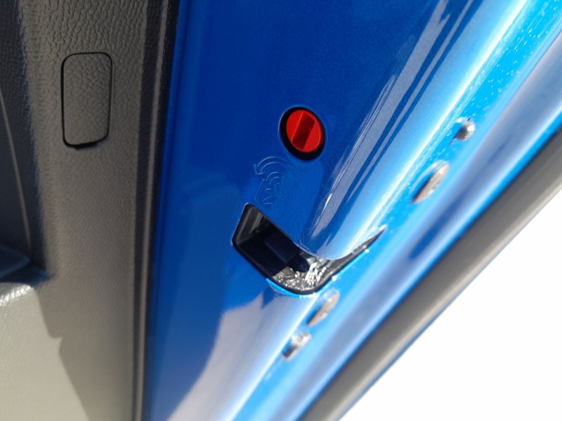 Recambio de cerradura puerta trasera derecha para opel corsa f (p2jo) 1.2 (68) referencia OEM IAM   