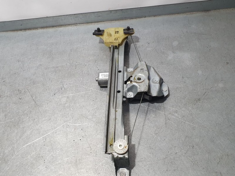 Recambio de elevalunas trasero derecho para renault captur intens referencia OEM IAM   ELECTRICO 2 PINS
