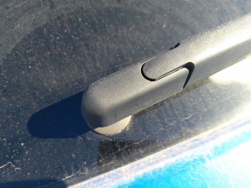 Recambio de motor limpia trasero para opel corsa f (p2jo) 1.2 (68) referencia OEM IAM   