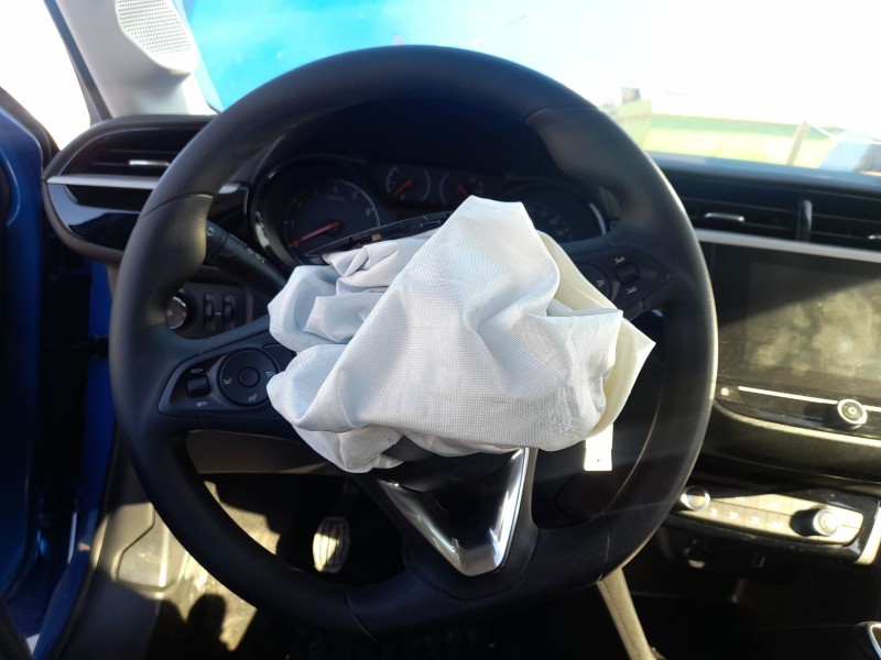 Recambio de volante para opel corsa f (p2jo) 1.2 (68) referencia OEM IAM   