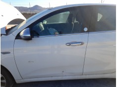 PUERTA DELANTERA IZQUIERDA 52204538 TOCADA 