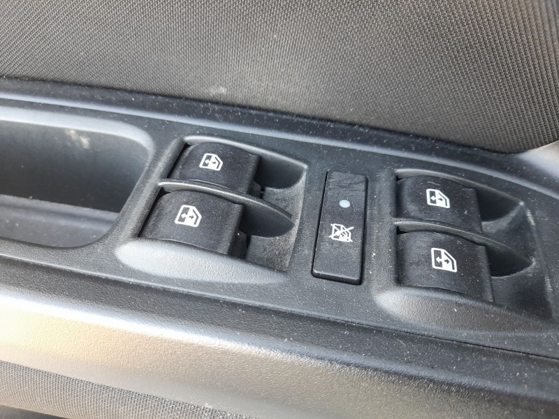 Recambio de mando elevalunas delantero izquierdo para fiat tipo hatchback (356_, 357_) 1.4 (356hxa1b) referencia OEM IAM   