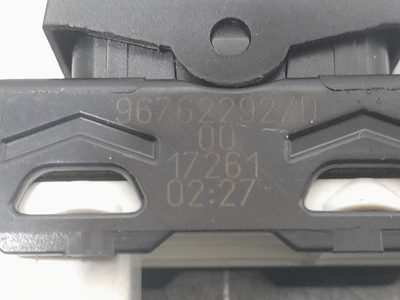 Recambio de mando elevalunas delantero derecho para peugeot 308 ii (lb_, lp_, lw_, lh_, l3_) 1.2 thp 110 referencia OEM IAM 9676