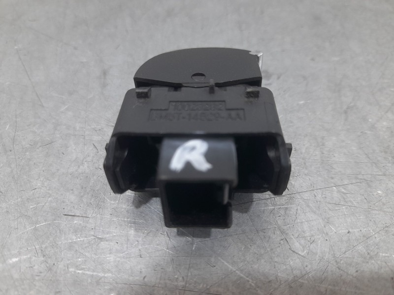 Recambio de mando elevalunas delantero derecho para ford focus iii 1.6 ecoboost referencia OEM IAM BM51A240A40ADW BM5T14529AA 