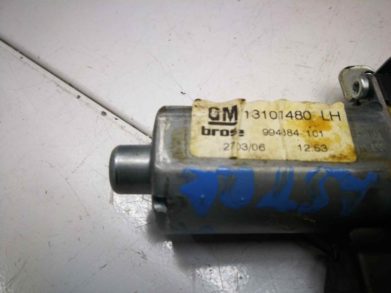 Recambio de elevalunas delantero izquierdo para opel astra h berlina 1.7 16v cdti referencia OEM IAM 13101480LH  6 PINS