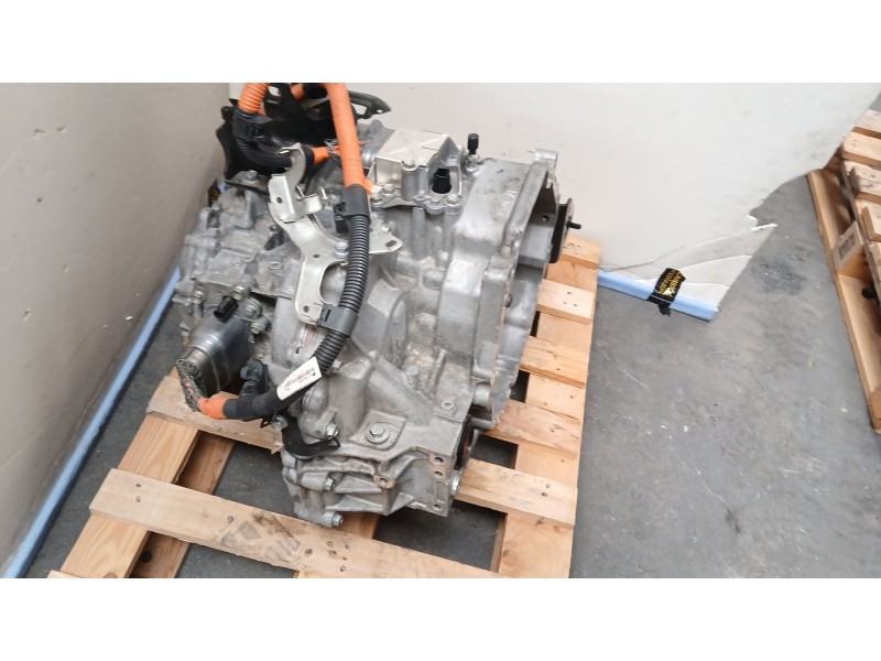 Recambio de caja cambios para toyota auris hybrid active referencia OEM IAM P9101216 B22U042 AUTOMATICO CVT