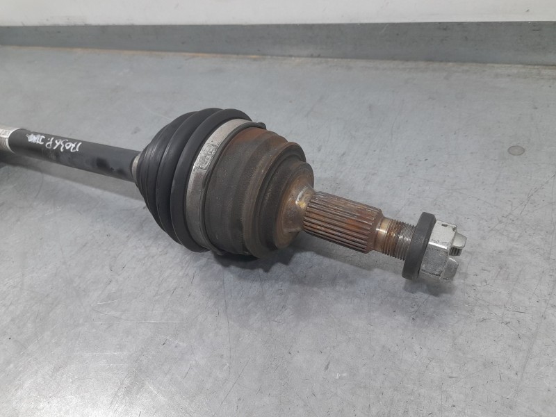 Recambio de transmision delantera derecha para peugeot 308 ii (lb_, lp_, lw_, lh_, l3_) 1.2 thp 110 referencia OEM IAM 981071078