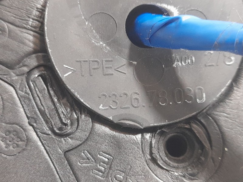 Recambio de retrovisor izquierdo para peugeot 208 ii (ub_, up_, uw_, uj_) e-208 referencia OEM IAM 232673115 ELECTRICO ROZADO 