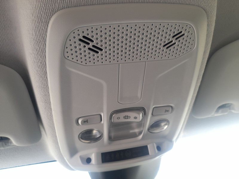 Recambio de luz interior para opel corsa f (p2jo) 1.2 (68) referencia OEM IAM   