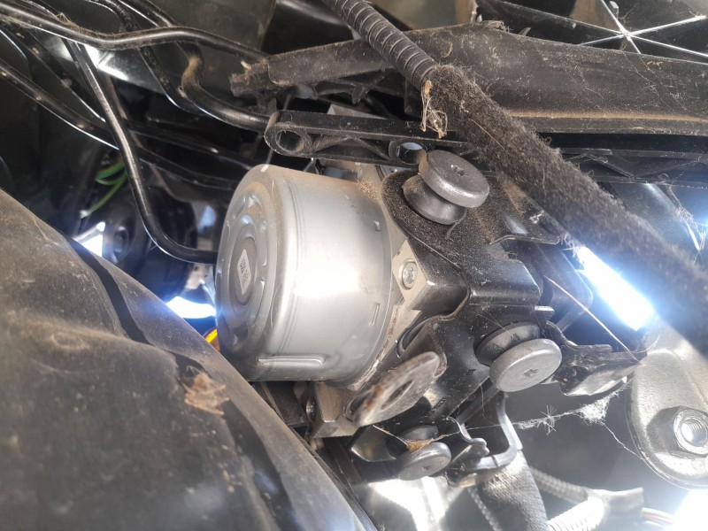 Recambio de abs para opel corsa f (p2jo) 1.2 (68) referencia OEM IAM   