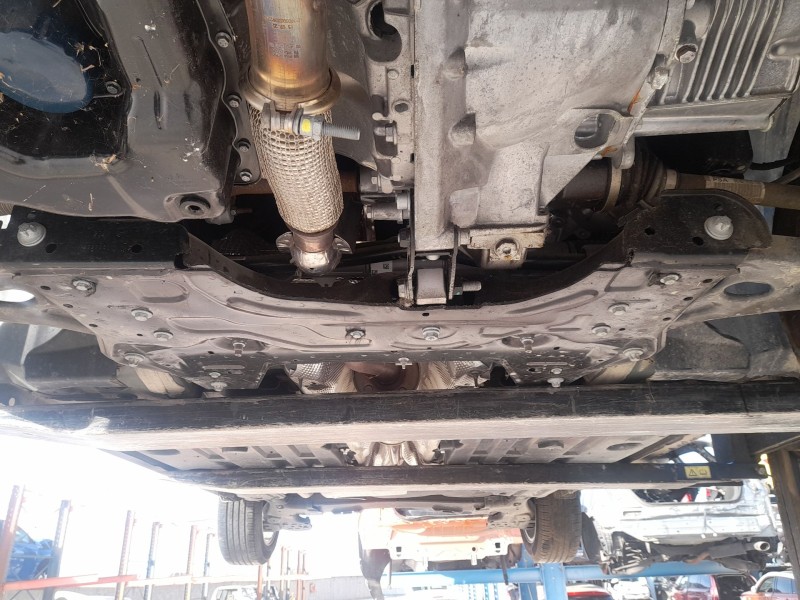 Recambio de puente delantero para opel corsa f (p2jo) 1.2 (68) referencia OEM IAM   