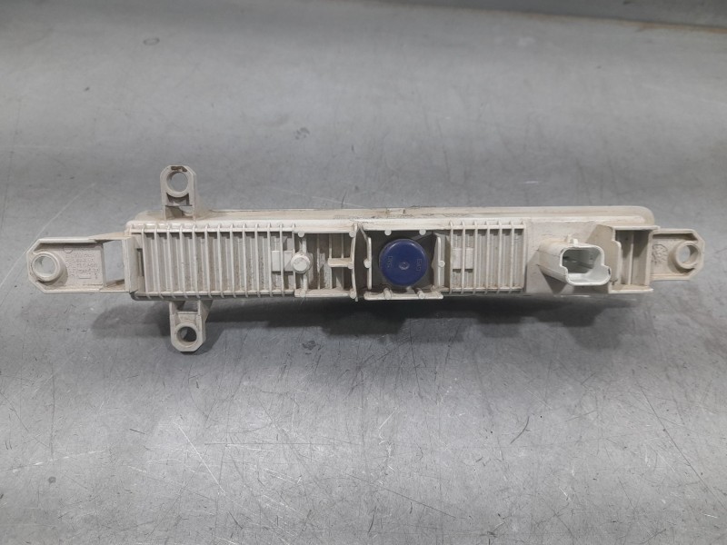 Recambio de piloto delantero derecho para peugeot 308 sw style referencia OEM IAM 9812662180 LUZ DIURNA VALEO