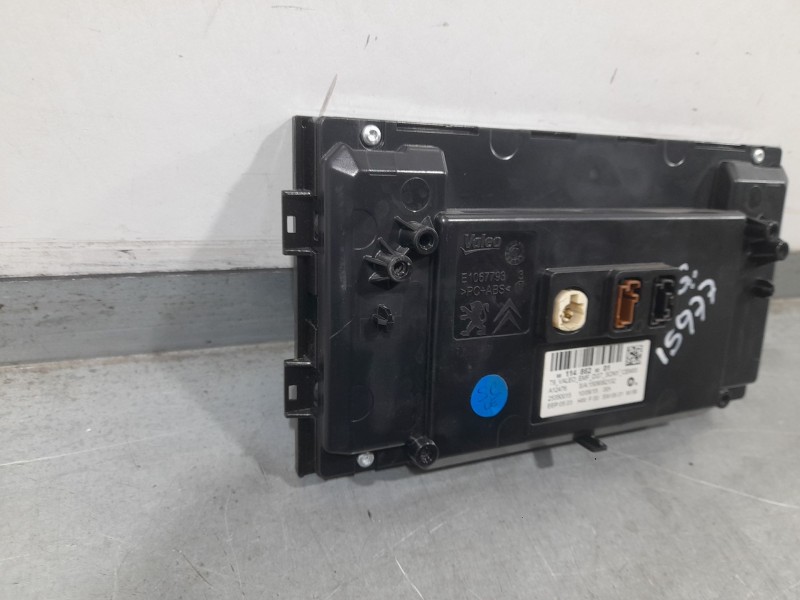 Recambio de sistema navegacion gps para peugeot 308 sw style referencia OEM IAM 981148628001  