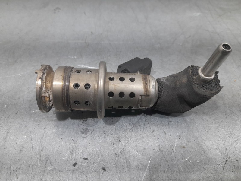 Recambio de inyector adblue para peugeot 308 sw style referencia OEM IAM 9802763880 F238801165 