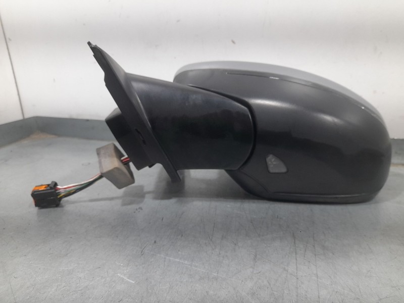 Recambio de retrovisor izquierdo para peugeot 308 sw style referencia OEM IAM 1611508680  ELECTRICO C/ LUZ LED