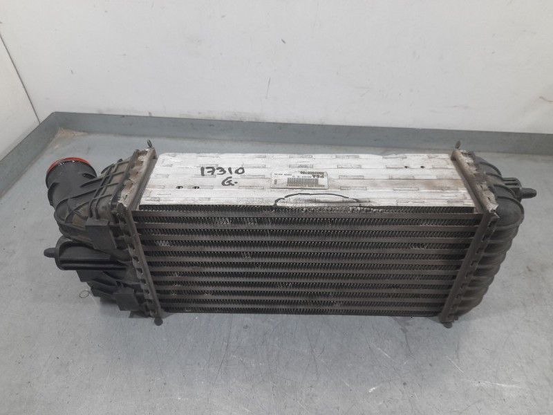 Recambio de intercooler para citroën c3 iii (sx) 1.5 bluehdi 100 (sxyhyp, sxyhtu) referencia OEM IAM 9803900780 CW966004 BEHR