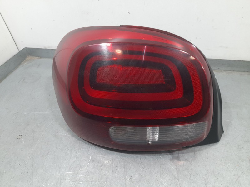 Recambio de piloto trasero izquierdo para citroën c3 iii (sx) 1.5 bluehdi 100 (sxyhyp, sxyhtu) referencia OEM IAM 9812257580  