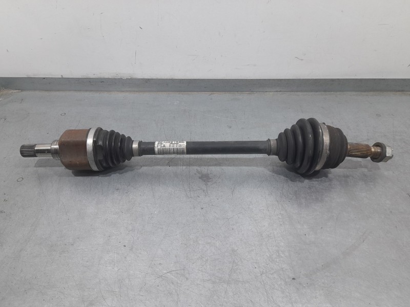 Recambio de transmision delantera izquierda para peugeot 308 ii (lb_, lp_, lw_, lh_, l3_) 1.2 thp 110 referencia OEM IAM 9677561