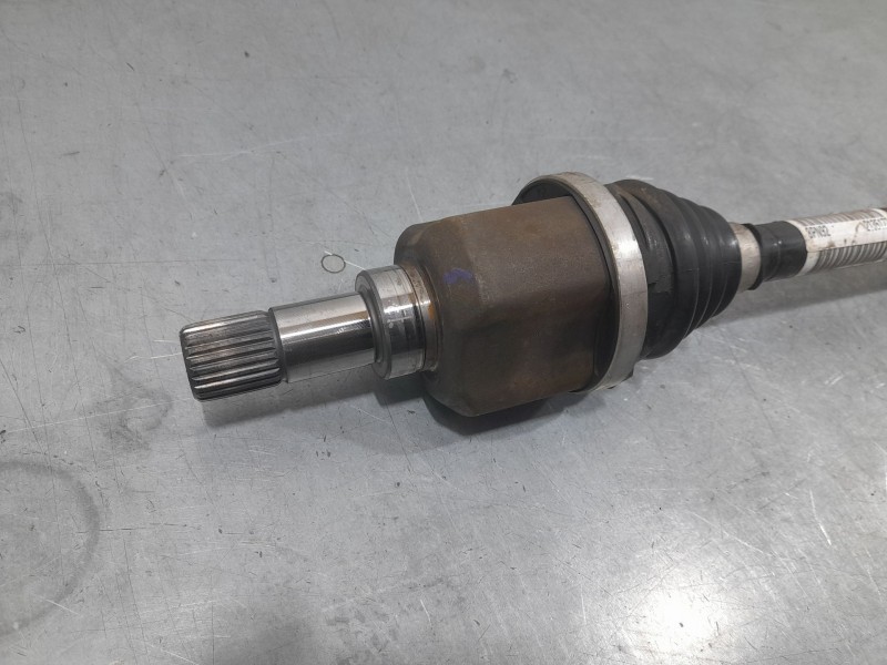 Recambio de transmision delantera izquierda para citroën c3 iii (sx) 1.5 bluehdi 100 (sxyhyp, sxyhtu) referencia OEM IAM 9801048