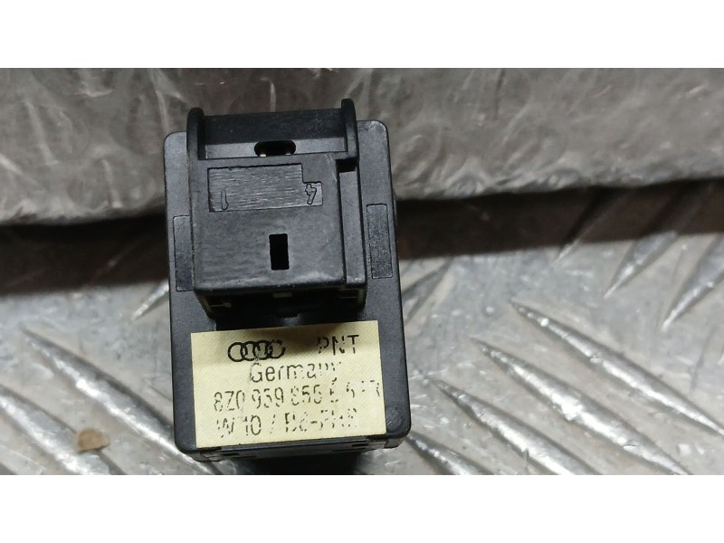 Recambio de mando elevalunas delantero derecho para audi a3 (8p1) 2.0 tdi 16v referencia OEM IAM 8Z0959855C  