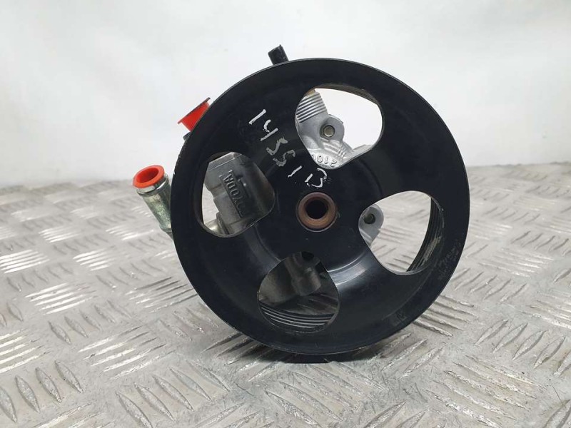 Recambio de bomba direccion para toyota avensis berlina (t25) 2.0 executive berlina (5-ptas.) referencia OEM IAM SIN REF  