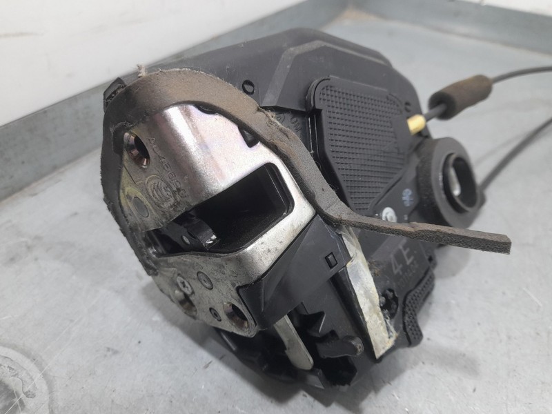 Recambio de cerradura puerta trasera izquierda para lexus ct (zwa10_) 200h (zwa10_) referencia OEM IAM 6906033131 4E1011404 A046