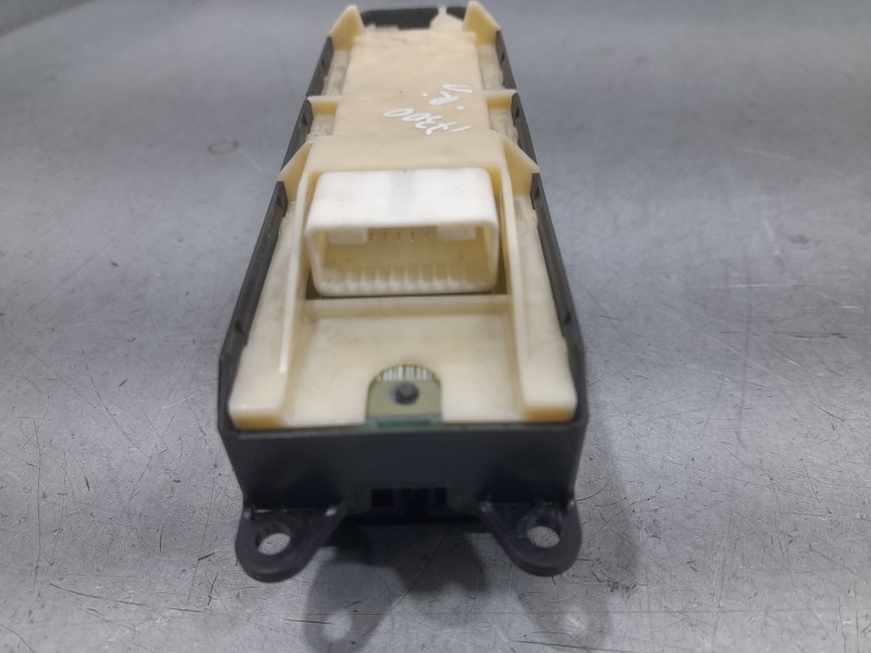 Recambio de mando elevalunas delantero izquierdo para lexus ct (zwa10_) 200h (zwa10_) referencia OEM IAM 8404033100  