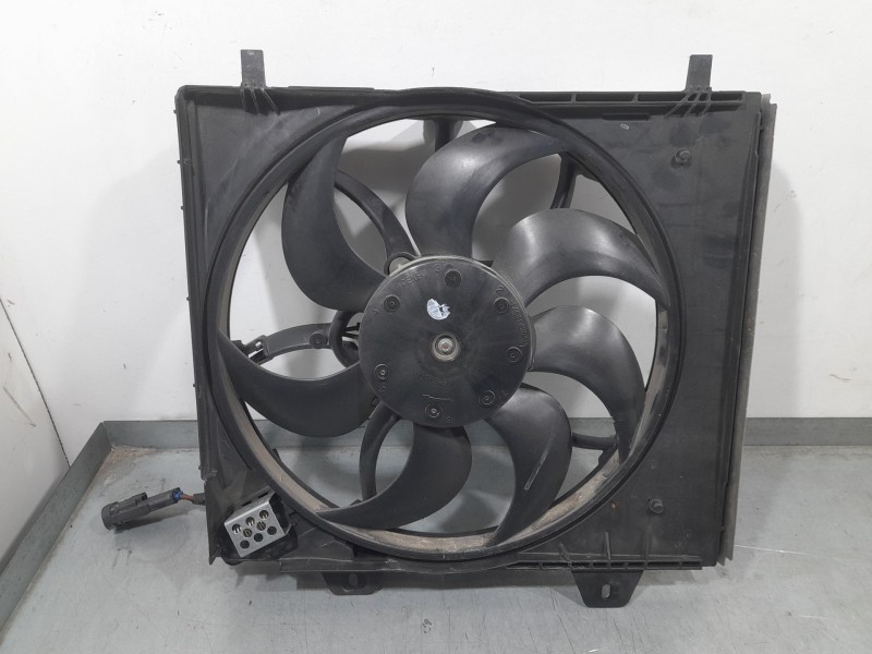 Recambio de electroventilador para peugeot 2008 ii (ud_, us_, uy_, uj_, ur_, uc_) 1.2 puretech 130 referencia OEM IAM TP12277207