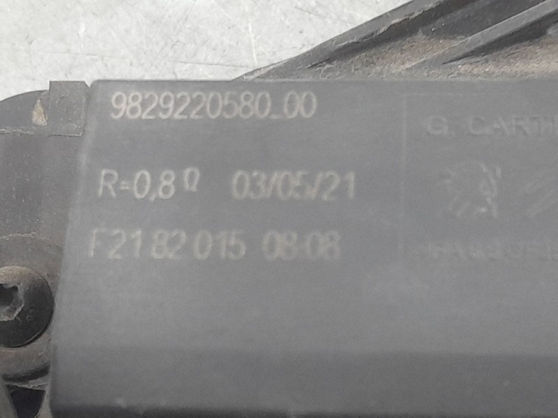 Recambio de electroventilador para peugeot 2008 ii (ud_, us_, uy_, uj_, ur_, uc_) 1.2 puretech 130 referencia OEM IAM TP12277207