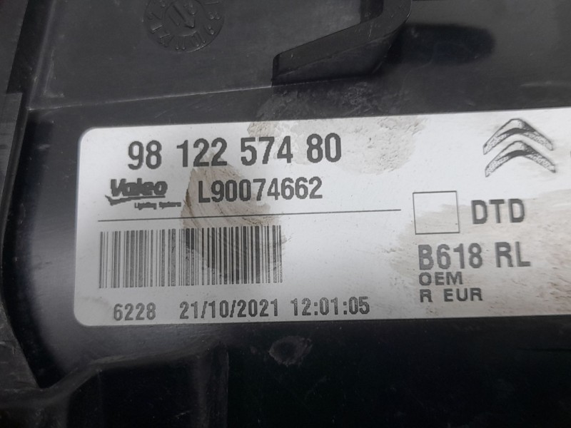 Recambio de piloto trasero derecho para citroën c3 iii (sx) 1.5 bluehdi 100 (sxyhyp, sxyhtu) referencia OEM IAM 9812257480 L9007