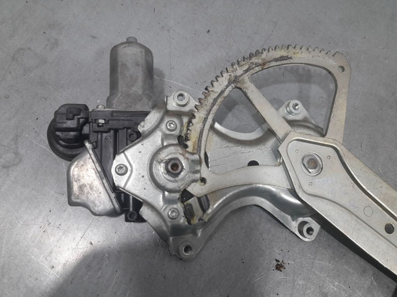 Recambio de elevalunas delantero izquierdo para lexus ct (zwa10_) 200h (zwa10_) referencia OEM IAM 8572075060 0620202530 DENSO