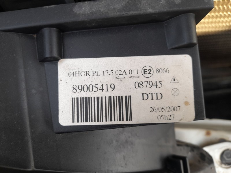 Recambio de faro derecho para nissan primera hatchback (p11) 1.6 16v referencia OEM IAM   