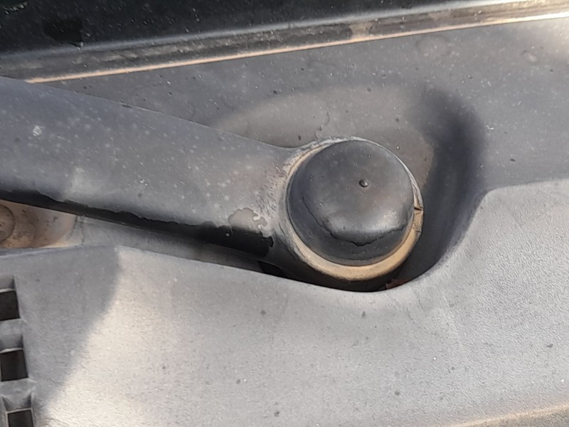 Recambio de motor limpia delantero para nissan primera hatchback (p11) 1.6 16v referencia OEM IAM   