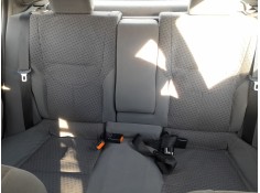 Recambio de asientos traseros para nissan primera hatchback (p11) 1.6 16v referencia OEM IAM   
