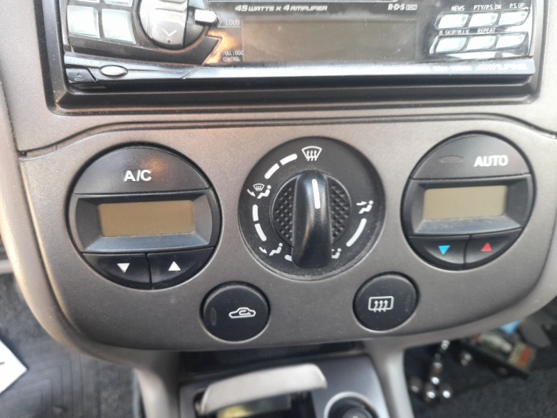 Recambio de mando climatizador para nissan primera hatchback (p11) 1.6 16v referencia OEM IAM   