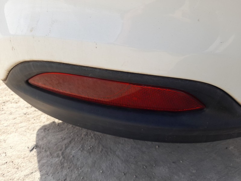 Recambio de piloto trasero izquierdo paragolpes para fiat tipo hatchback (356_, 357_) 1.3 d (356hxh1a) referencia OEM IAM   