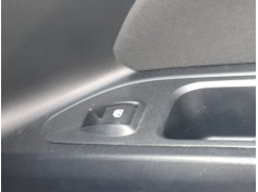 MANDO ELEVALUNAS DELANTERO DERECHO 735631464 