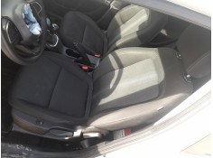 ASIENTO DELANTERO IZQUIERDO 