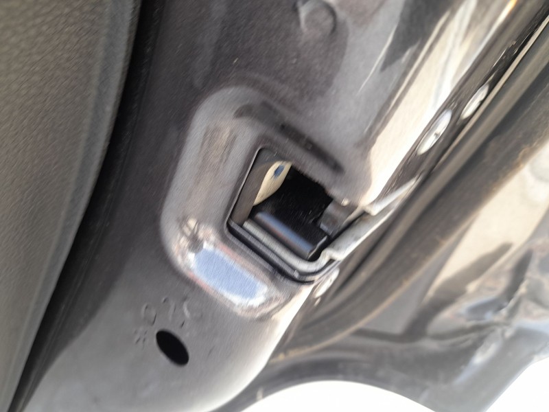 Recambio de cerradura puerta trasera derecha para jeep compass (mp, m6, mv, m7) 1.4 multiair referencia OEM IAM   