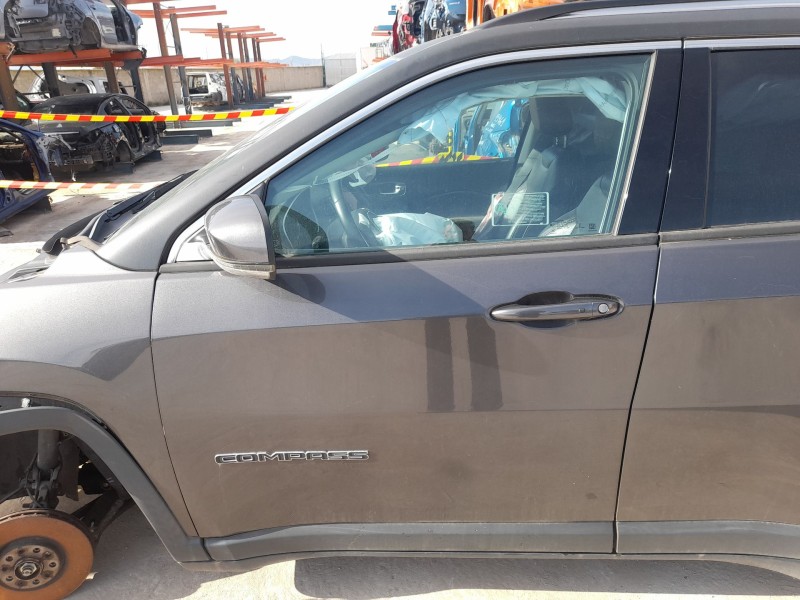 Recambio de puerta delantera izquierda para jeep compass (mp, m6, mv, m7) 1.4 multiair referencia OEM IAM   