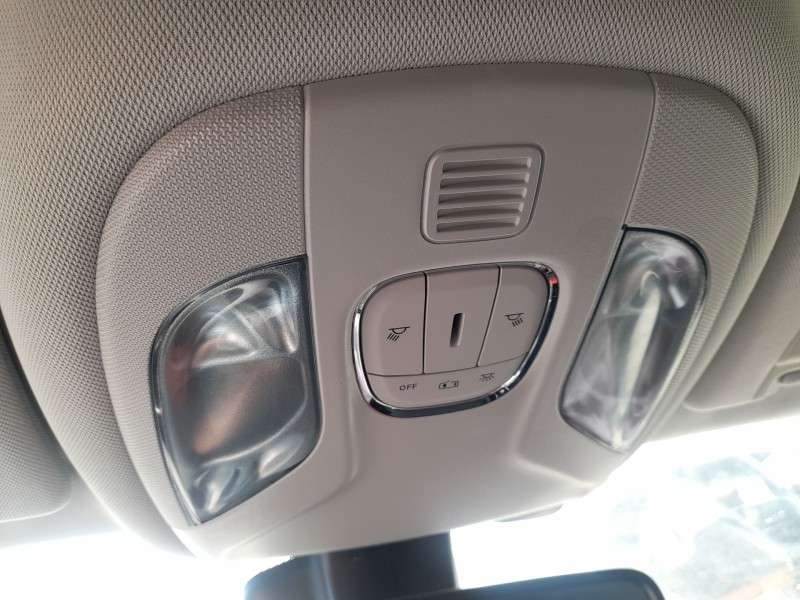 Recambio de luz interior para jeep compass (mp, m6, mv, m7) 1.4 multiair referencia OEM IAM   