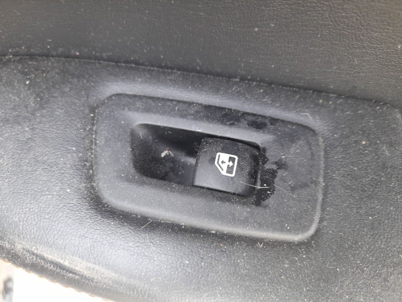 Recambio de mando elevalunas trasero derecho para jeep compass (mp, m6, mv, m7) 1.4 multiair referencia OEM IAM   