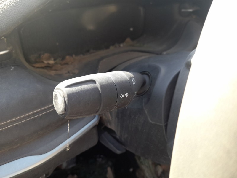 Recambio de mando luces y limpia para jeep compass (mp, m6, mv, m7) 1.3 referencia OEM IAM   