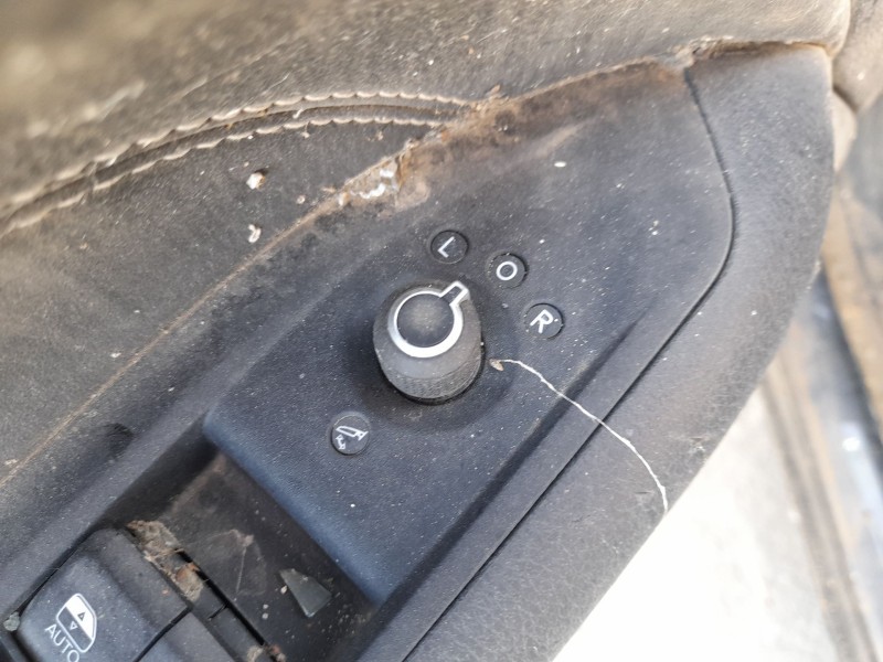 Recambio de mando elevalunas delantero izquierdo para jeep compass (mp, m6, mv, m7) 1.3 referencia OEM IAM  C/MANDO RETROVISOR 