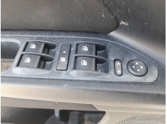 MANDO ELEVALUNAS DELANTERO IZQUIERDO 735631478 C/MANDO RETROVISOR 